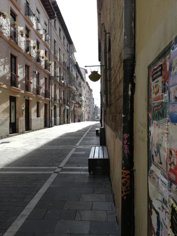 Calle Ansoleaga A 100 Mts Del Ayuntamiento Pamplona Exterior photo